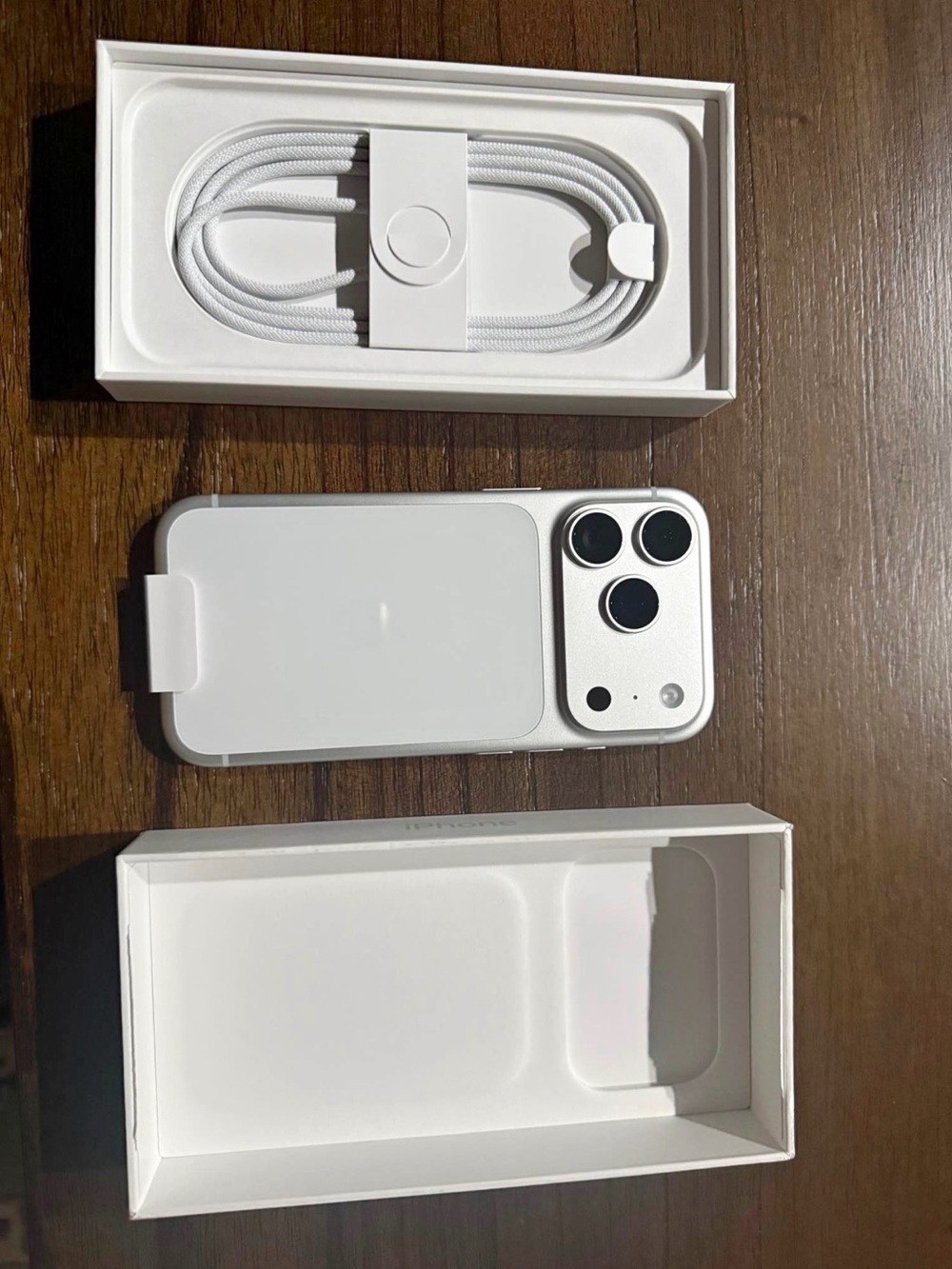 iPhone 17 pro Max unlocked